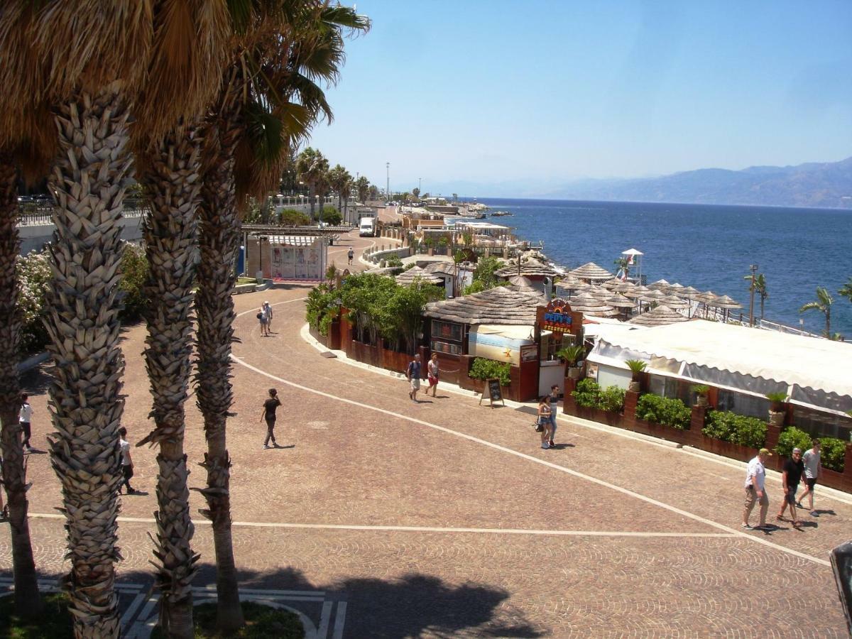 Casa Zerbi Apartment Reggio Calabria Exterior photo